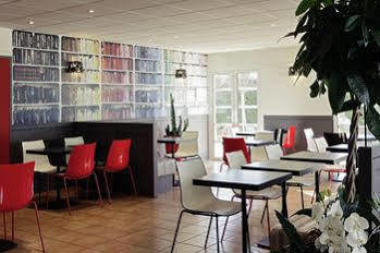 Hotel Ibis Budget Cadarache 2*